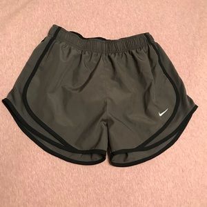 Nike Women’s Tempo Running Shorts